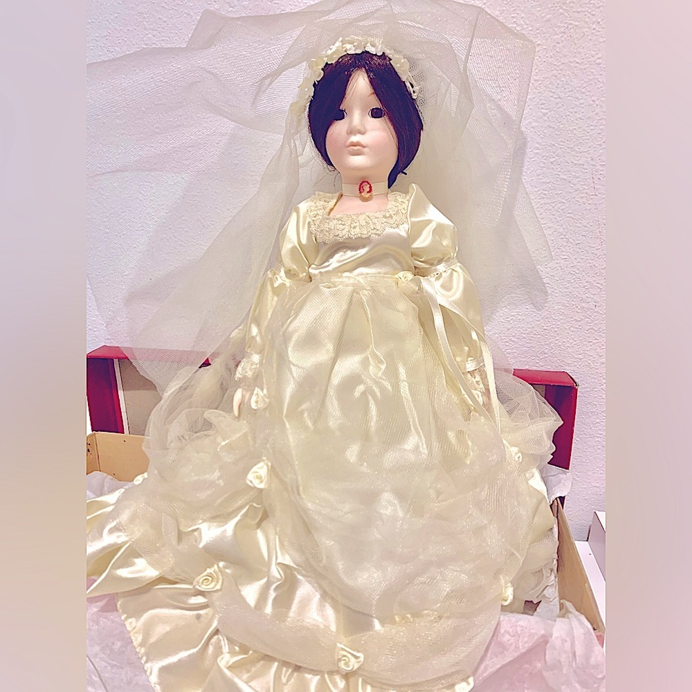 SOLD* Vintage 1986 BRINN’S Collectible Edition Porcelain Doll in Victorian Dress